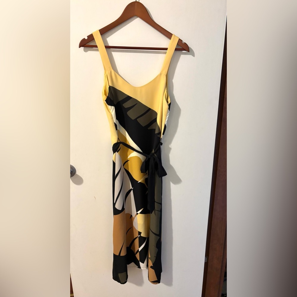 Elegant Worthington Yellow and Black Dress